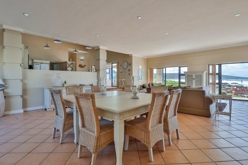 4 Bedroom Property for Sale in Jongensfontein Western Cape